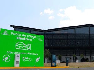 e7452118489f585946e89fc72b90fc06_L