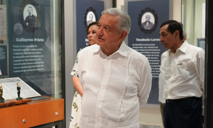 Presidente inaugura Centro Cultural “Leyes de Reforma” en Veracruz