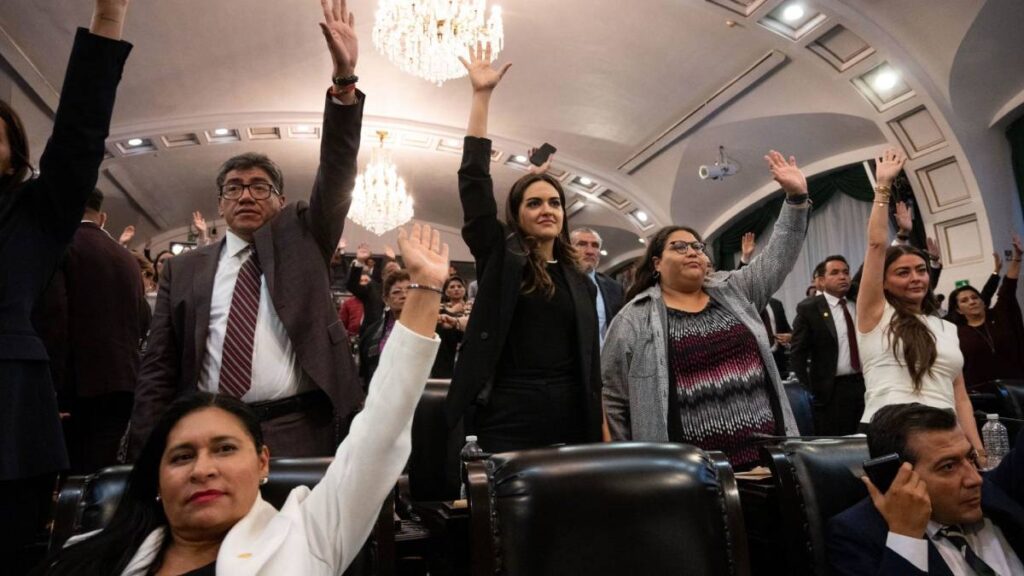 Senado aprueba en lo general y lo particular la reforma judicial