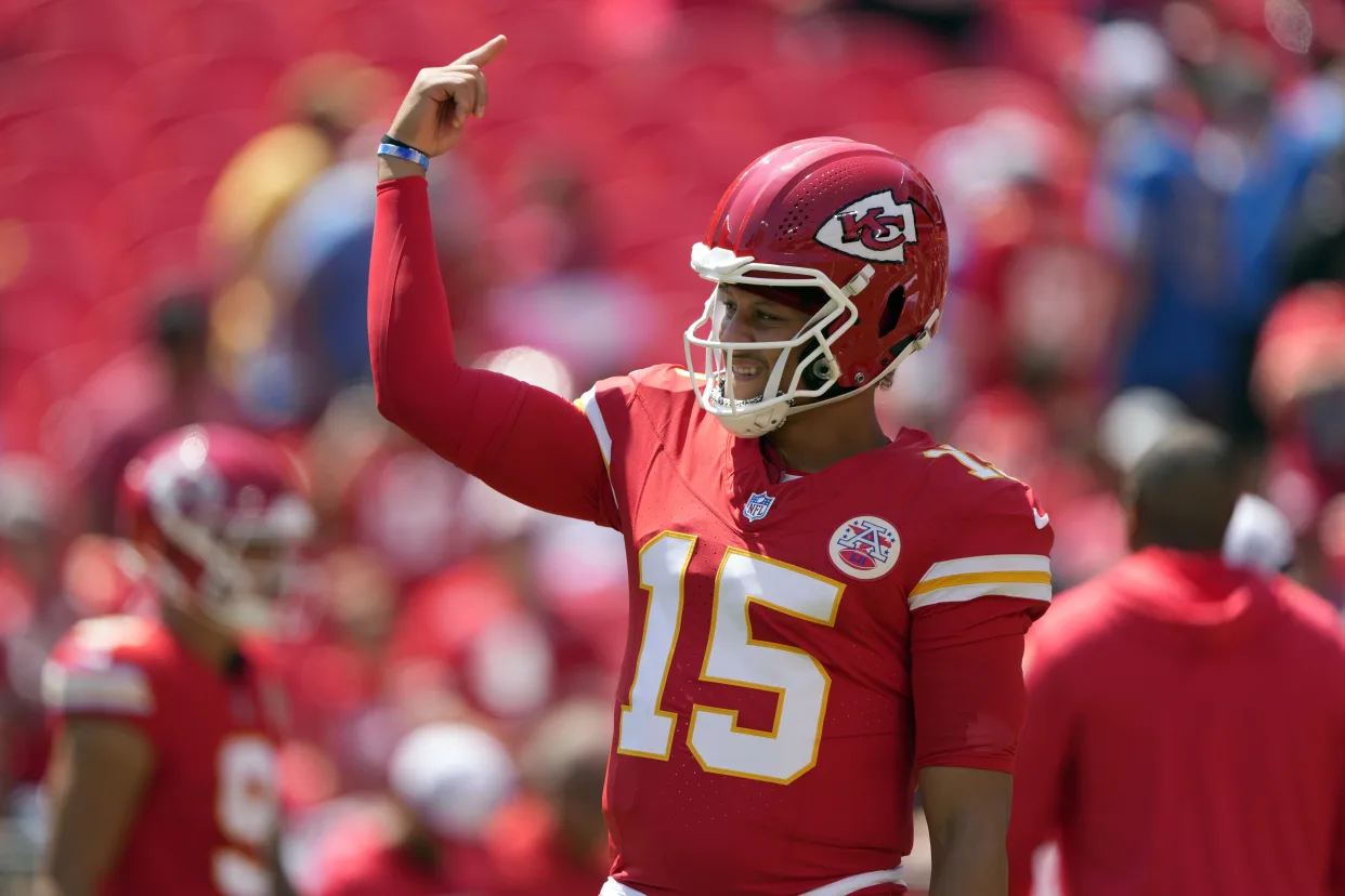 Mahomes quiere un mejor inicio para los Chiefs