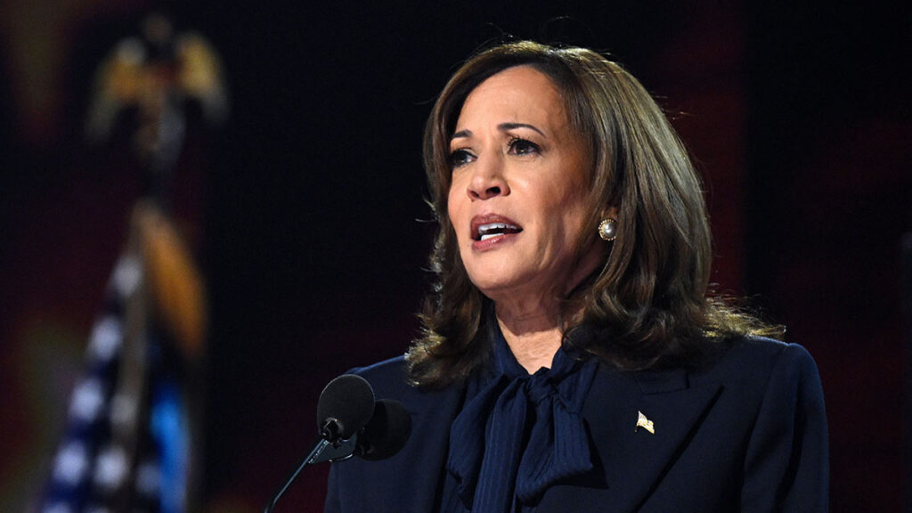 Kamala Harris defiende una reforma migratoria en EU